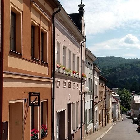 Apartmany Kukacci Hnizdo Benesov nad Ploucnici Екстериор снимка