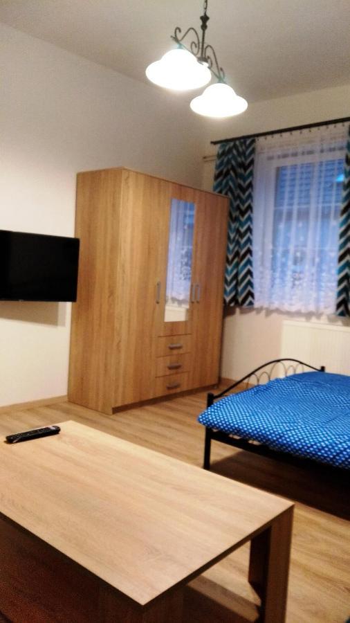 Apartmany Kukacci Hnizdo Benesov nad Ploucnici Екстериор снимка