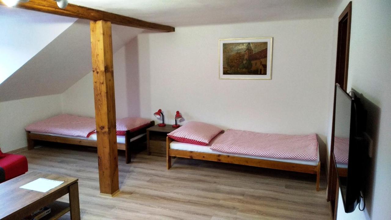 Apartmany Kukacci Hnizdo Benesov nad Ploucnici Екстериор снимка