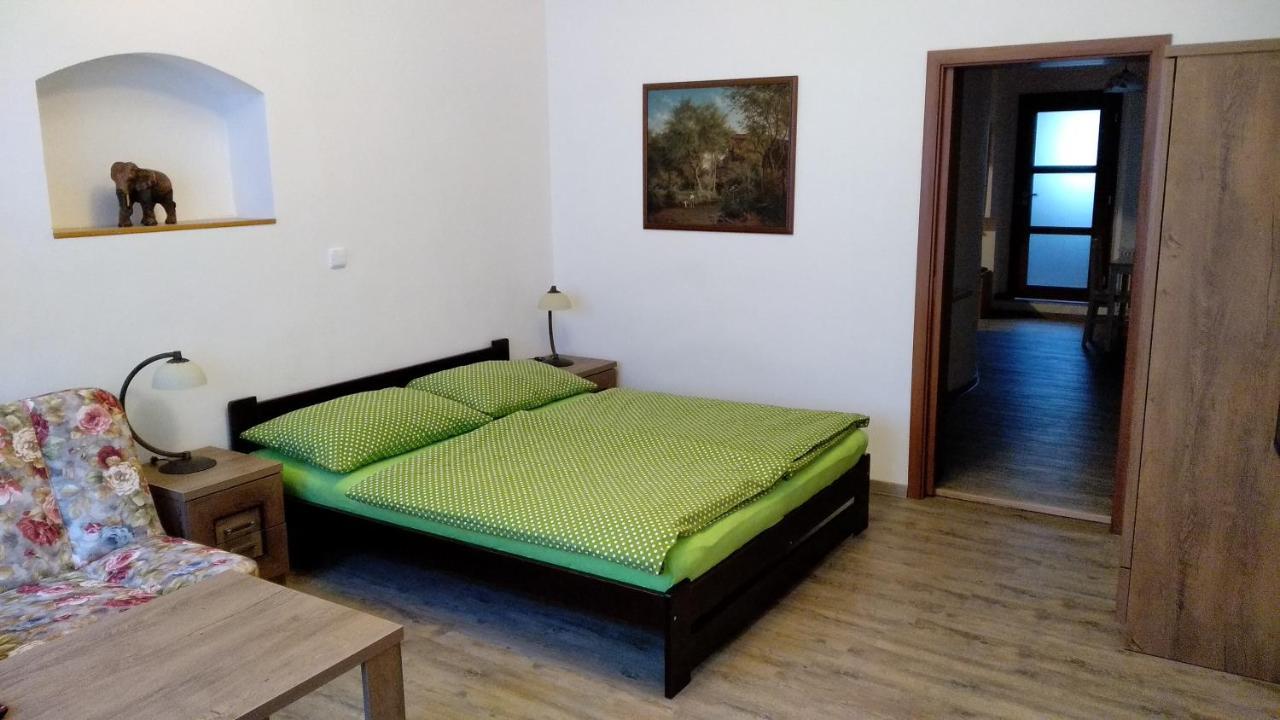 Apartmany Kukacci Hnizdo Benesov nad Ploucnici Екстериор снимка