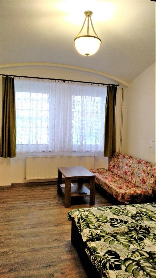 Apartmany Kukacci Hnizdo Benesov nad Ploucnici Екстериор снимка